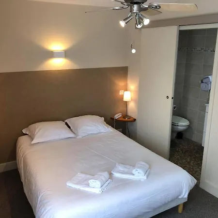 Отель Logis Grangier Saint-Sozy