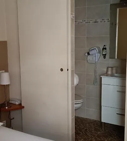 Logis Grangier Отель 3*