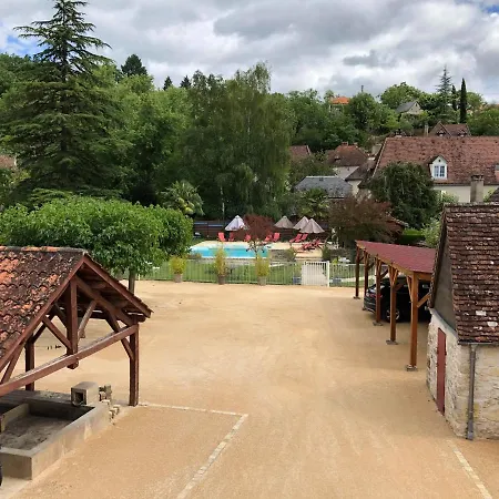 Logis Grangier Hotel