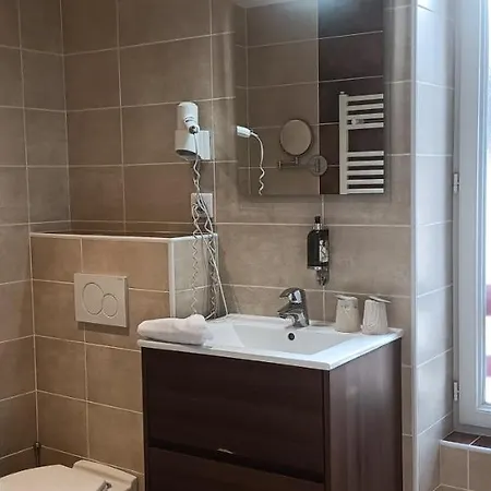 Hotel Logis Grangier