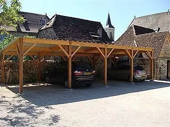 Logis Grangier מלון