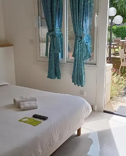 Logis Grangier Hotel Saint-Sozy