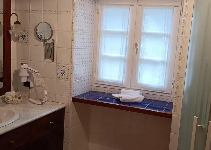 Logis Grangier Hotel